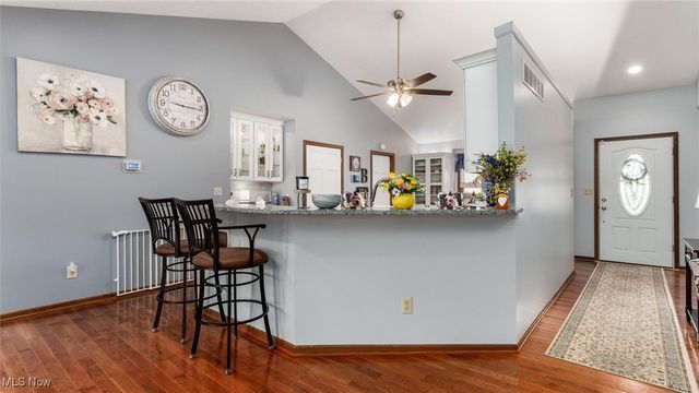 5465 Airwood Drive, Zanesville, OH 43701