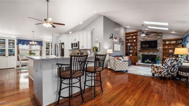 5465 Airwood Drive, Zanesville, OH 43701