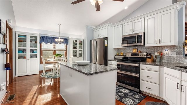 5465 Airwood Drive, Zanesville, OH 43701