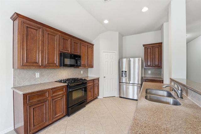 1502 Lauren Creek Lane, Spring, TX 77386