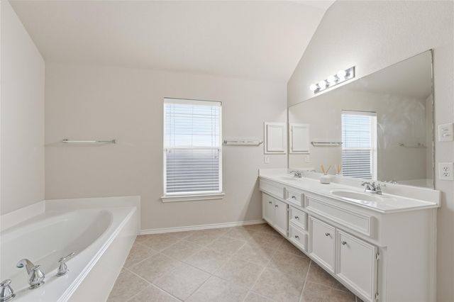 1502 Lauren Creek Lane, Spring, TX 77386