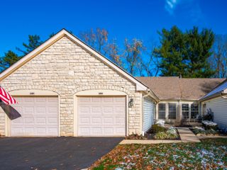 488 Three Oaks Court, Columbus, OH 43230