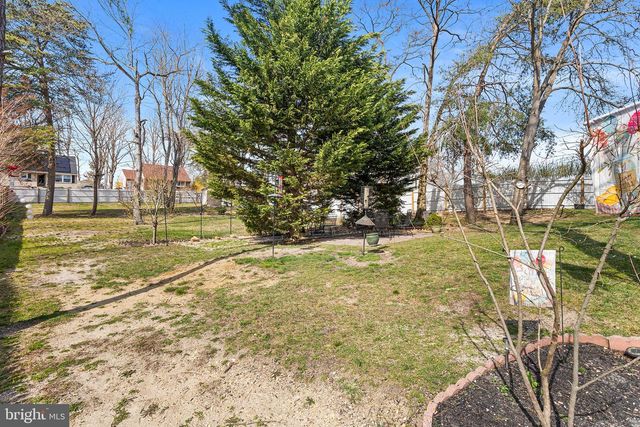 16 LINCOLN AVE, Sicklerville, NJ 08081