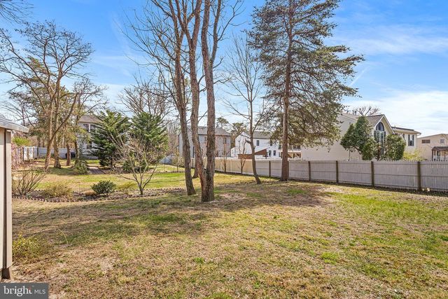 16 LINCOLN AVE, Sicklerville, NJ 08081