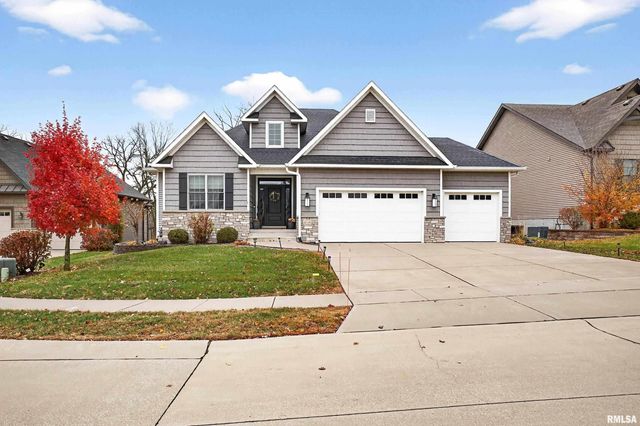 4136 Muirfield Court, Bettendorf, IA 52722