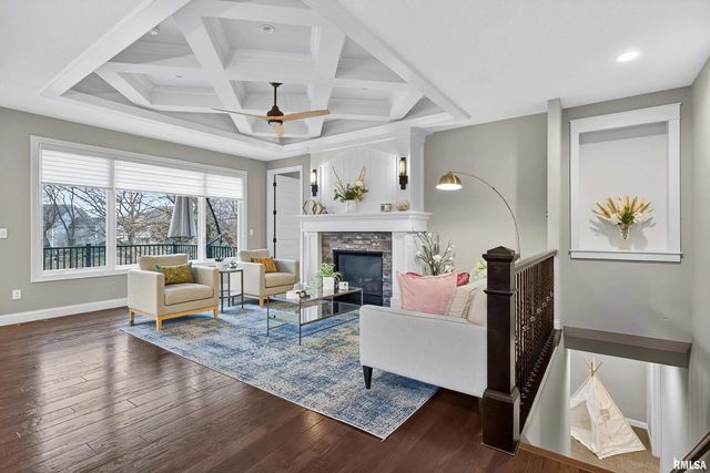 4136 Muirfield Court, Bettendorf, IA 52722