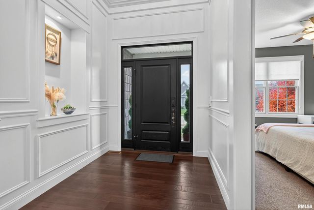 4136 Muirfield Court, Bettendorf, IA 52722