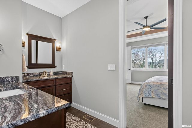 4136 Muirfield Court, Bettendorf, IA 52722