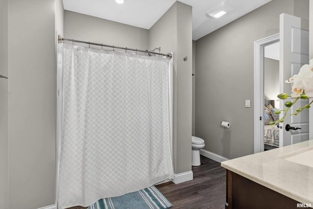 4136 Muirfield Court, Bettendorf, IA 52722