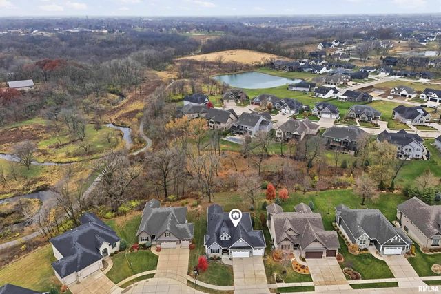 4136 Muirfield Court, Bettendorf, IA 52722