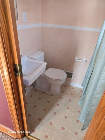 2639 Edgewood ST, Roanoke, VA 24015