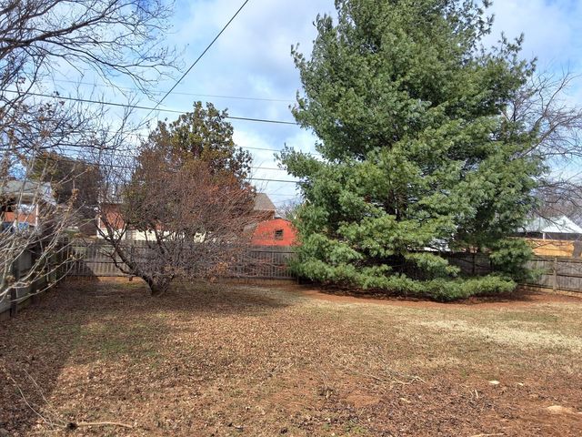 2639 Edgewood ST, Roanoke, VA 24015