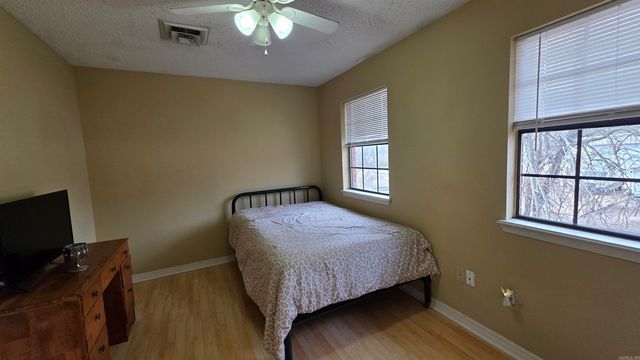 1419 N Nashville Avenue, Russellville, AR 72801