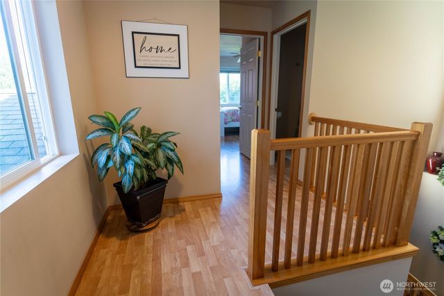 11510 Snowcap Lane SE, Rainier, WA 98576
