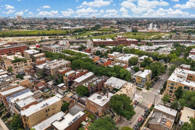 2042 N Racine Avenue 101, Chicago, IL 60614
