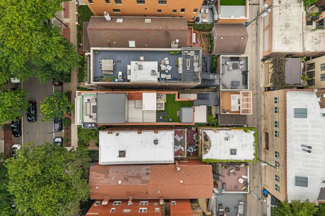 2042 N Racine Avenue 101, Chicago, IL 60614