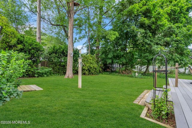 19 Newark Avenue, Manasquan, NJ 08736
