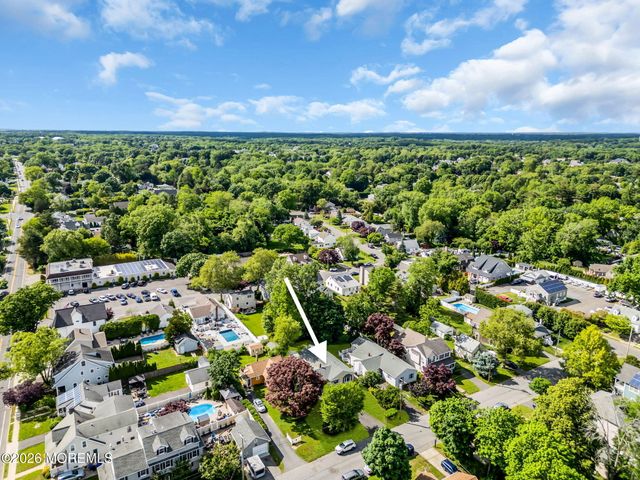 19 Newark Avenue, Manasquan, NJ 08736