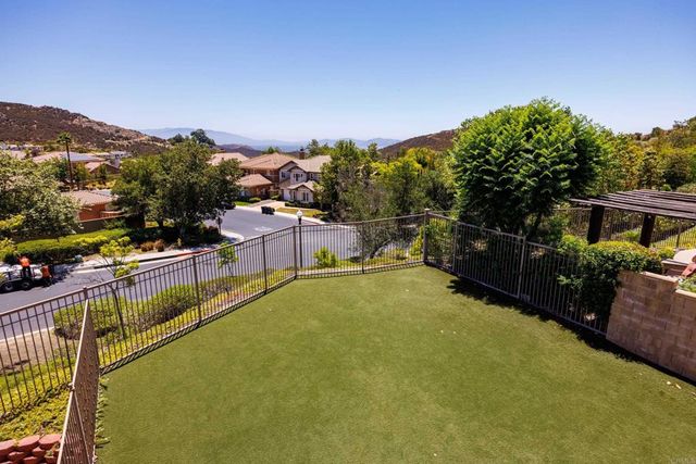 27002 Red Maple, Murrieta, CA 92562