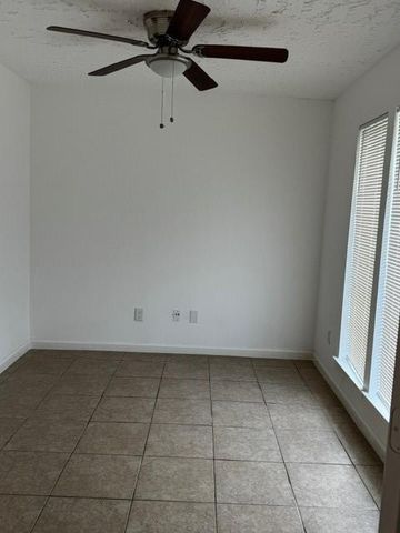 16310 Meadowbrook Farm Road, Houston, TX 77082