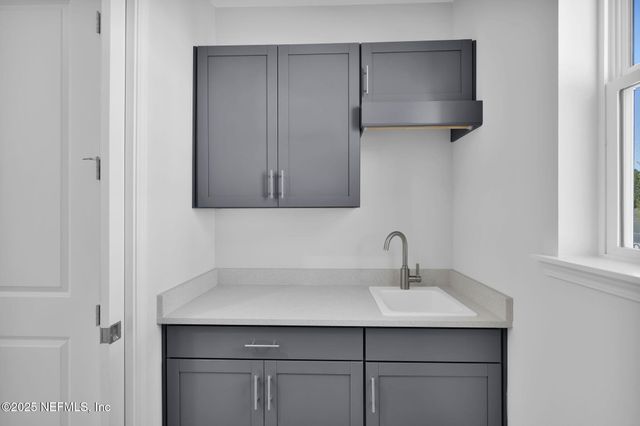 325 SEAMARK Drive, Ponte Vedra, FL 32081