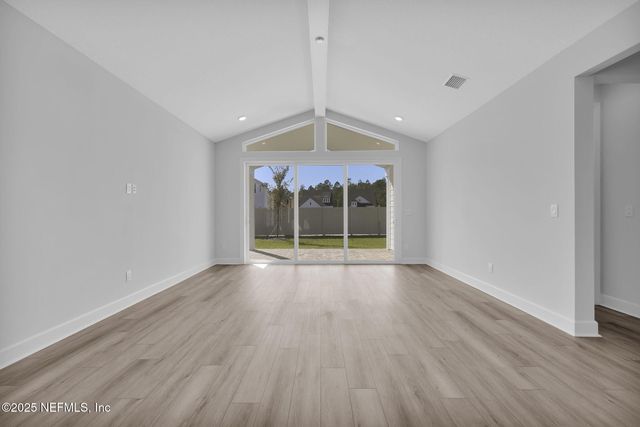 325 SEAMARK Drive, Ponte Vedra, FL 32081