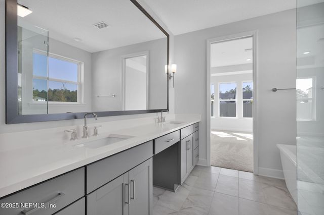 325 SEAMARK Drive, Ponte Vedra, FL 32081