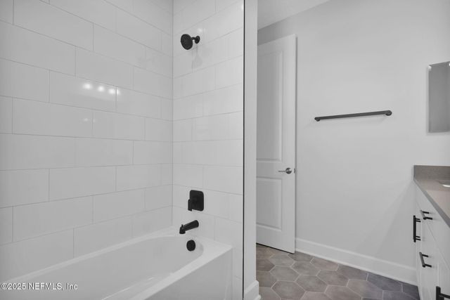 325 SEAMARK Drive, Ponte Vedra, FL 32081