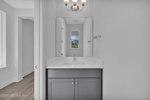 325 SEAMARK Drive, Ponte Vedra, FL 32081