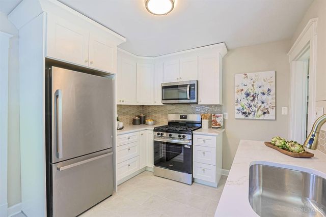 3015 Hull Avenue, Cincinnati, OH 45211