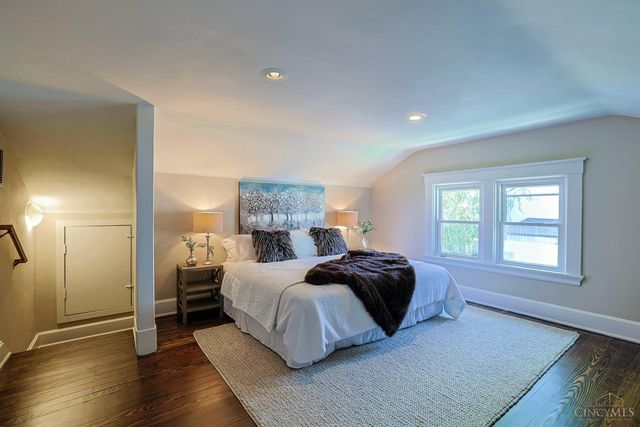 3015 Hull Avenue, Cincinnati, OH 45211