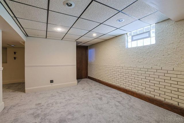 3015 Hull Avenue, Cincinnati, OH 45211