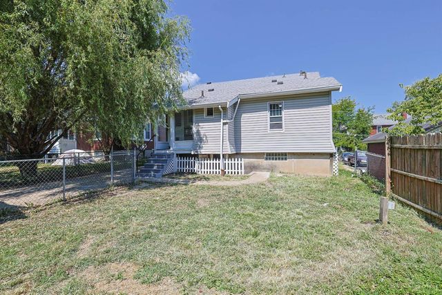 3015 Hull Avenue, Cincinnati, OH 45211