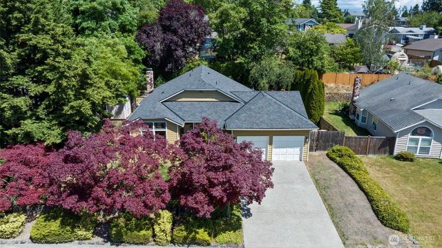 4929 Enetai Avenue NE, Tacoma, WA 98422