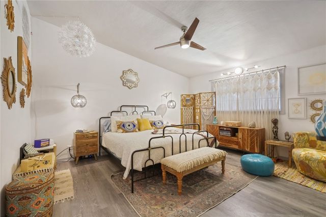 3462 Santa Fe St, Corpus Christi, TX 78411