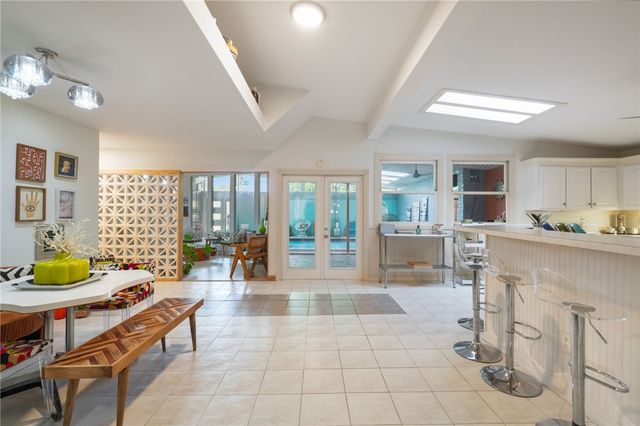 3462 Santa Fe St, Corpus Christi, TX 78411