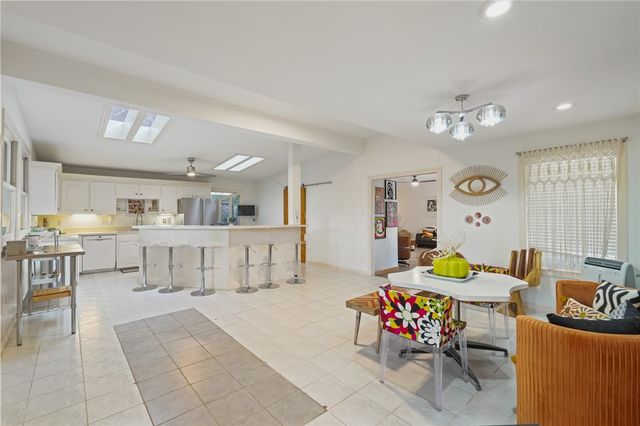 3462 Santa Fe St, Corpus Christi, TX 78411
