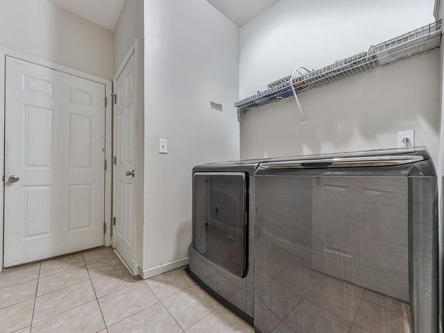 275 Woodridge Drive, Douglasville, GA 30134