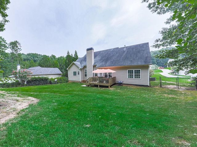 275 Woodridge Drive, Douglasville, GA 30134