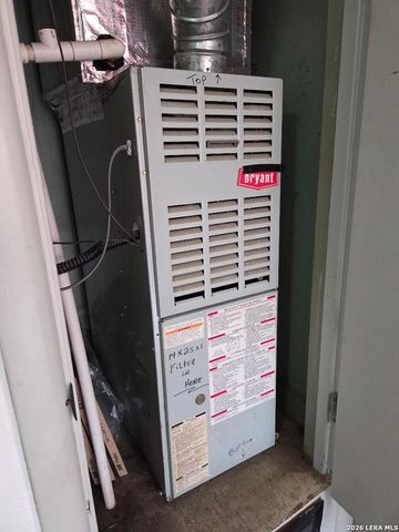 310 Williamsburg, San Antonio, TX 78201