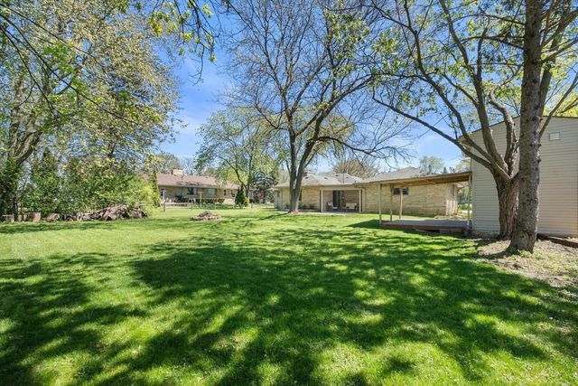 W172N9751 Division ROAD, Germantown, WI 53022