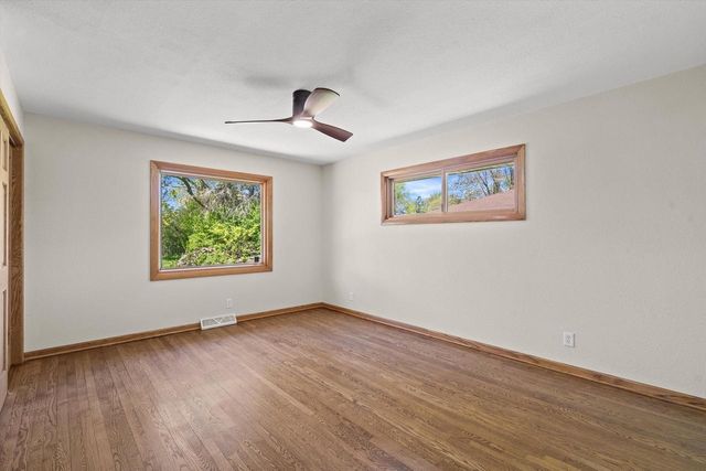 W172N9751 Division ROAD, Germantown, WI 53022