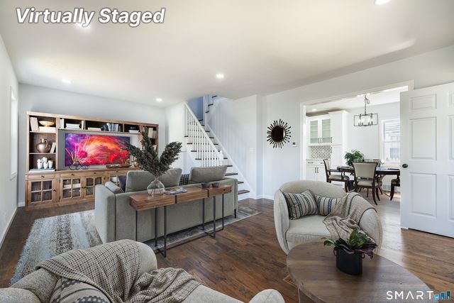 5 Lindsley Place, Stratford, CT 06614