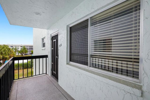 6698 10th Avenue N 320, Lake Worth, FL 33467