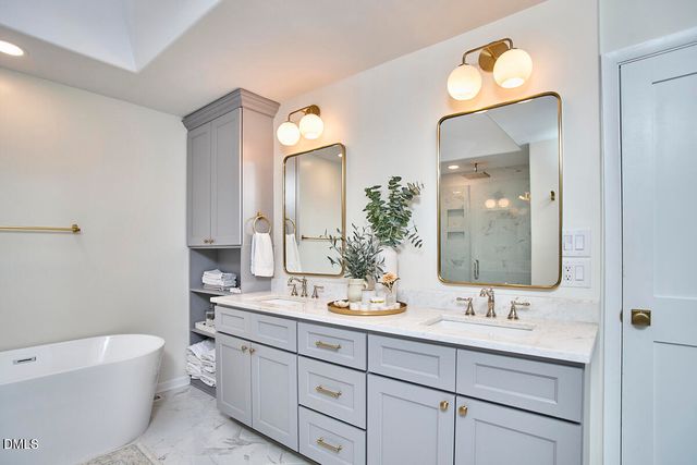 2400 Rockridge Court, Raleigh, NC 27612