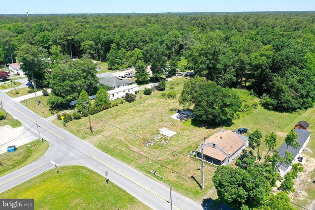 11843 & 11845 GRAYS CORNER RD, Berlin, MD 21811