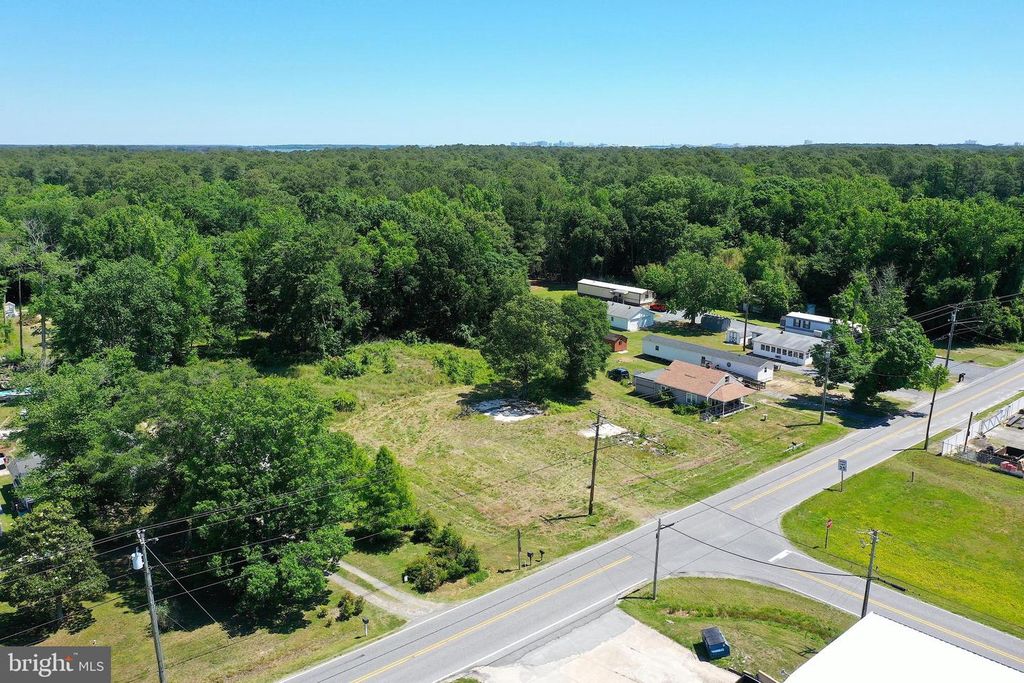 11843 & 11845 GRAYS CORNER RD, Berlin, MD 21811