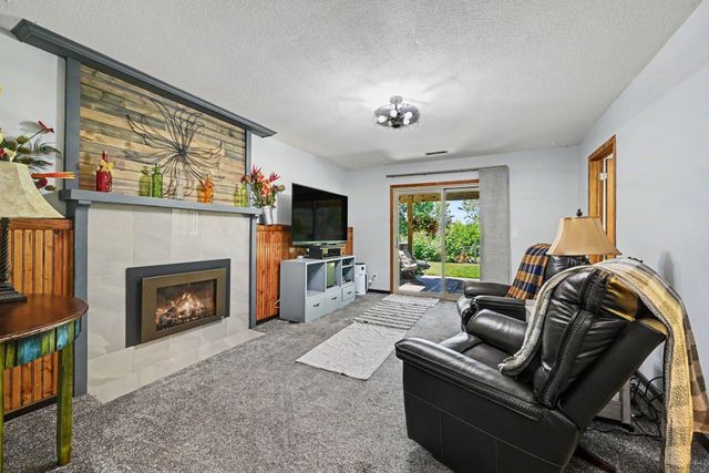 6920 Innsdale Avenue S, Cottage Grove, MN 55016