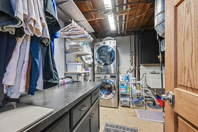 6920 Innsdale Avenue S, Cottage Grove, MN 55016