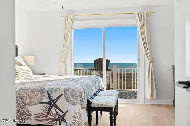 5518 E Beach Drive, Oak Island, NC 28465